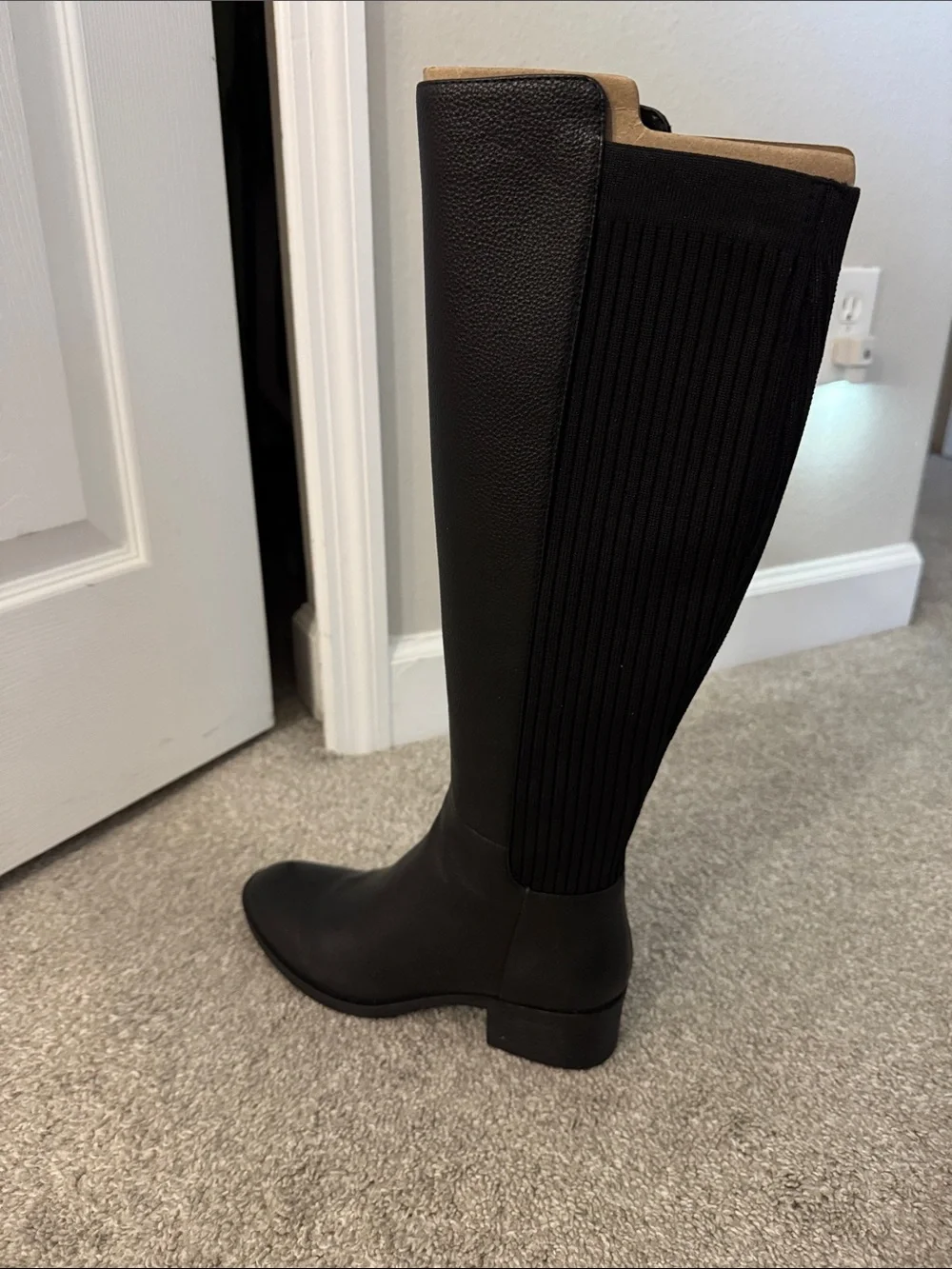 Women's Over-the-Knee Black Leather Zip-Back Boots